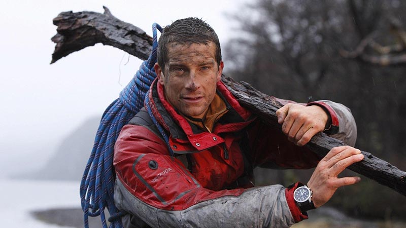 Bear Grylls - Filtering contaminated water yourself in Bolivia