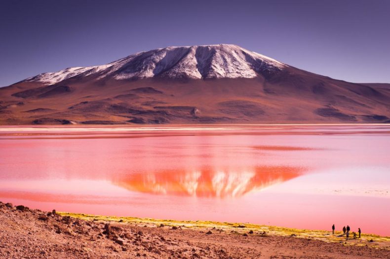 red lagoon bolivia