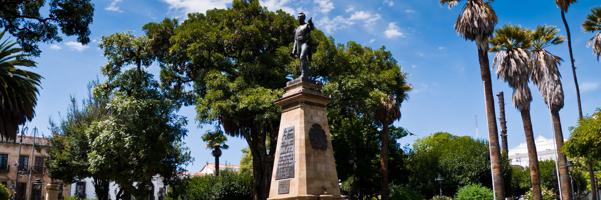 Sucre Bolivia - Plaza 25 de mayo